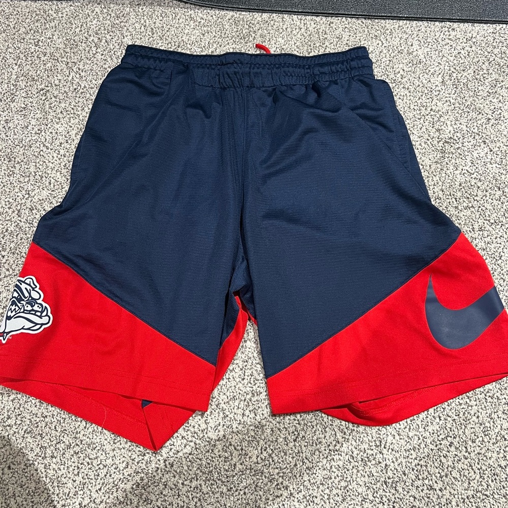 Nike Men's Athletic Shorts in Navy and Red